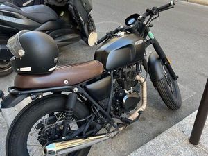 BRIXTON CAFÉ RACER 125CM3 - CT ◊