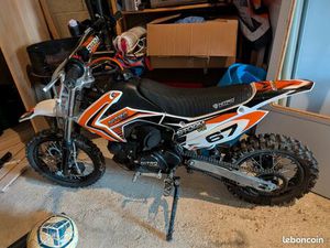 DIRT BIKE 125