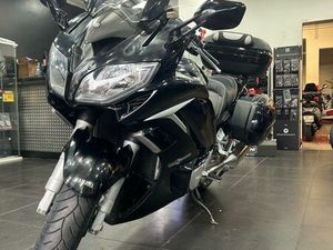 YAMAHA 1300 FJR