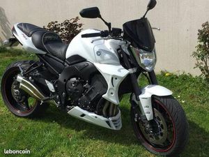 YAMAHA FZ1 2010