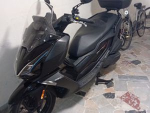 KYMCO DOWNTOWN 350I - PARI AL NUOVO - 3.500 KM