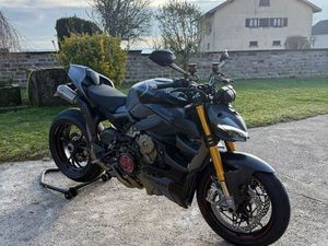 DUCATI STREETFIGHTER V4 S