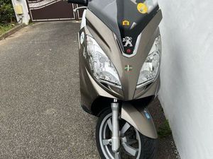 SCOOTER PEUGEOT SATELLISE 125 CM