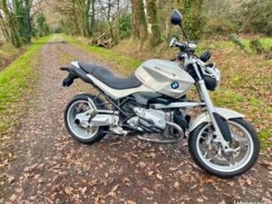 BMW R1200R