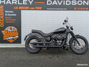 HARLEY-DAVIDSON SOFTAIL STREET BOB