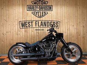 ② HARLEY-DAVIDSON SOFTAIL FATBOY