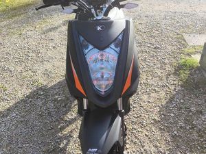 SCOOTER KYMCO AGILITY 50 AVEC ACCESSOIRES