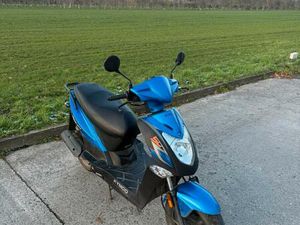 ② KYMCKO AGILITY CLASSE A ( SANS PERMIS)COMME NEUF POUR 775€!