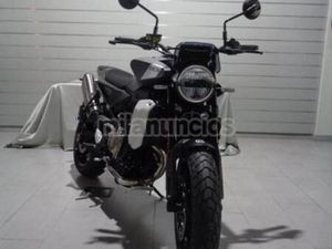 HUSQVARNA - SVARTPILEN 801