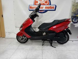 YAMAHA - MAJESTY 125