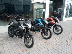 BAJAJ - PULSAR 125