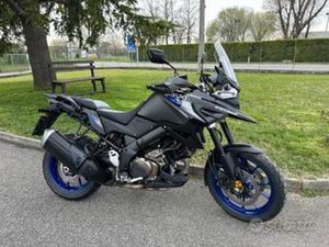 SUZUKI V STROM 1050 SE KM0