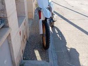 YAMAHA YZ 250 - 2001