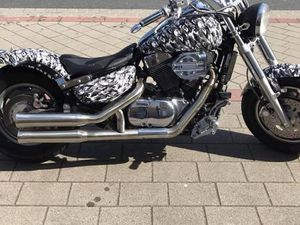 SUZUKI CHOPPER VL 1500