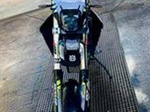 HUSQVARNA SUPERMOTO 450