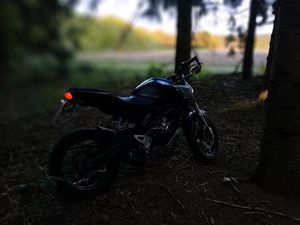 HONDA CB 125 R