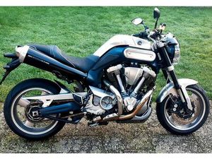 YAMAHA MT 01