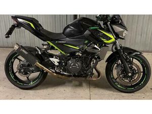 VENDO KAWASAKI Z 400 (2019 - 20) USATA A TORINO (CODICE 9899472) - MOTO.IT