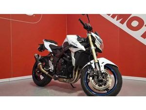 VENDO SUZUKI GSR 750 (2010 - 15) USATA A VERONA (CODICE 9899810) - MOTO.IT
