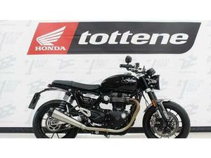VENDO TRIUMPH SPEED TWIN 1200 (2025) USATA A BASSANO DEL GRAPPA (CODICE 9897535) - MOTO.IT