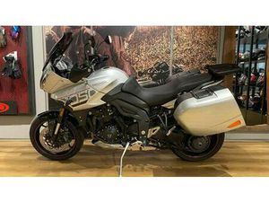 VENDO TRIUMPH TIGER 1050 SPORT ABS (2016 - 20) USATA A TRENTO (CODICE 9819982) - MOTO.IT