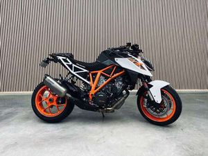 KTM 1290 SUPER DUKE R