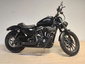 HARLEY-DAVIDSON IRON 883 • 2015
