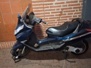 PIAGGIO X8 PREMIUM