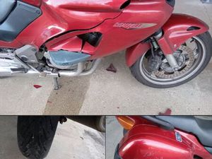 HONDA DEAUVILLE 650 – 2003 – 47 000 KM – HONNÊTE ET SANS SURPRISE