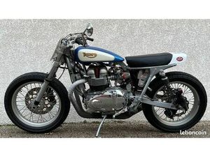TRIUMPH BONNEVILLE T 100 TRACKER