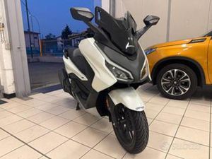 HONDA FORZA 350 GARANZIA HONDA FINO AL 01/2030