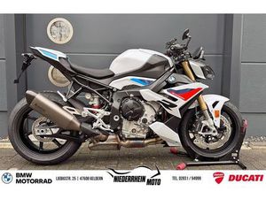 BMW S 1000 R M PAKET SCHMIEDERÄD. AKRAPOV.