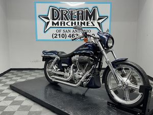 2002 DYNA® WIDE GLIDE® 3