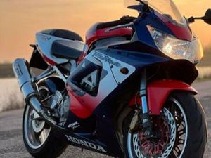 HONDA CBR 900 RR FIREBLADE (929) — MOTOREN | HONDA — MARKTPLAATS