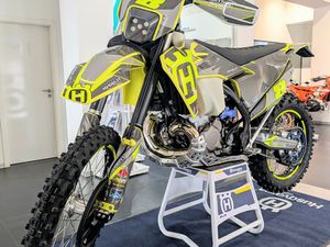 300 I TE 2T ROCKSTAR EDITION 2022