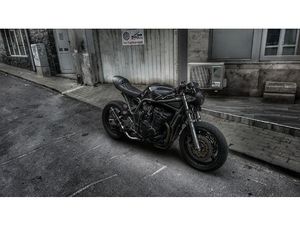 SUZUKI BANDIT →
