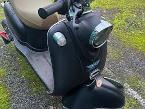 SCOOTER 50 CC RÉTRO