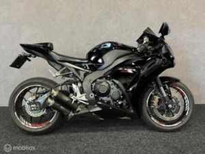 HONDA CBR 1000RR FIREBLADE EC-ABS — MOTOREN | HONDA — MARKTPLAATS
