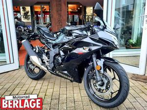 KAWASAKI NINJA 125 SCHWARZ SOFORT