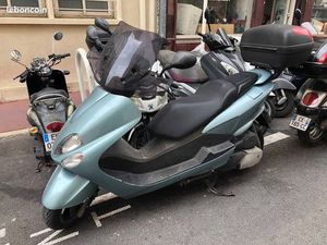 VENDS MA YAMAHA MAJESTY 125 ANNÉE 2006,