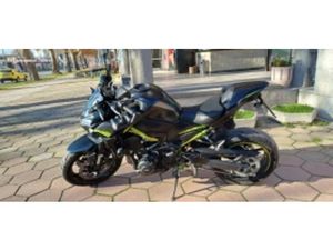 KAWASAKI Z 900