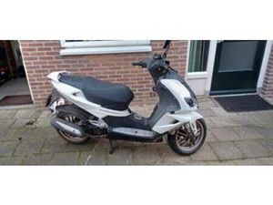 PEUGEOT SPEEDFIGHT - BETROUWBARE SCOOTER — SCOOTERS | PEUGEOT — MARKTPLAATS