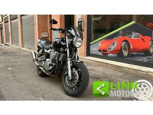 YAMAHA XJR 1300 RACER
