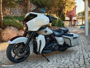 HARLEY-DAVIDSON STREET GLIDE CVO FLHSE 2017 ÉDITION LIMITÉE