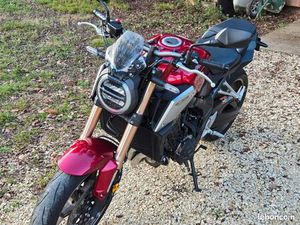 HONDA CB650R
