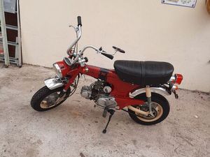 HONDA DAX