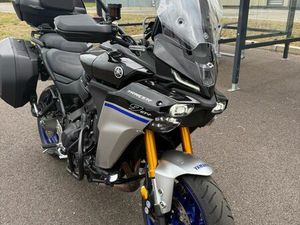 YAMAHA TRACER 9 GT + YAMT