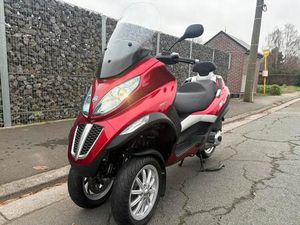 ② PIAGGIO MP3 TOURING 300IE 3500 KM CARNET CT OK