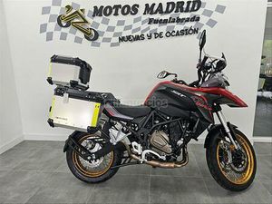 QJ MOTOR - SRT 700 X