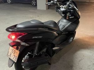 HONDA PCX 125 NOVA SANDIM, OLIVAL, LEVER E CRESTUMA